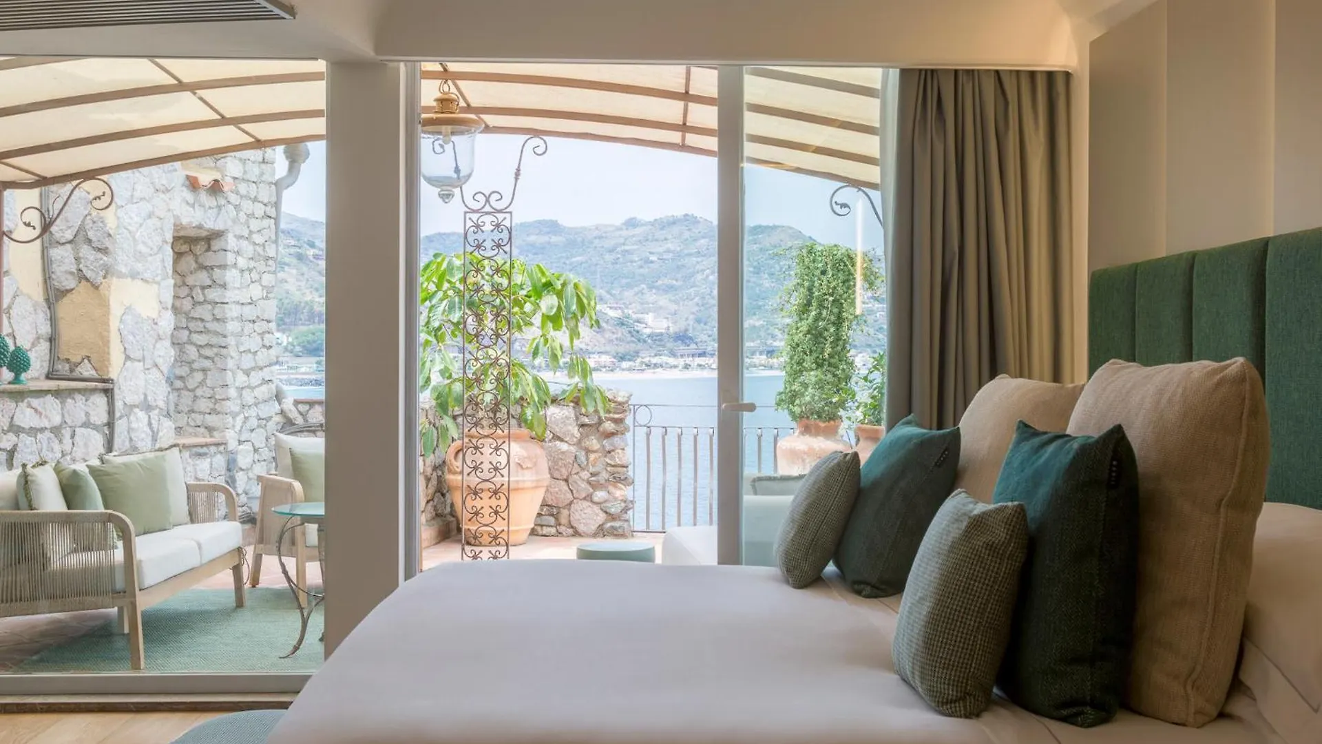 Atlantis Bay - Vretreats Hotel Taormina 5*,