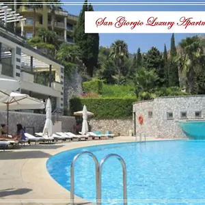 Appartement San Giorgio Luxury Taormina-panoramic Pool & Parking Space
