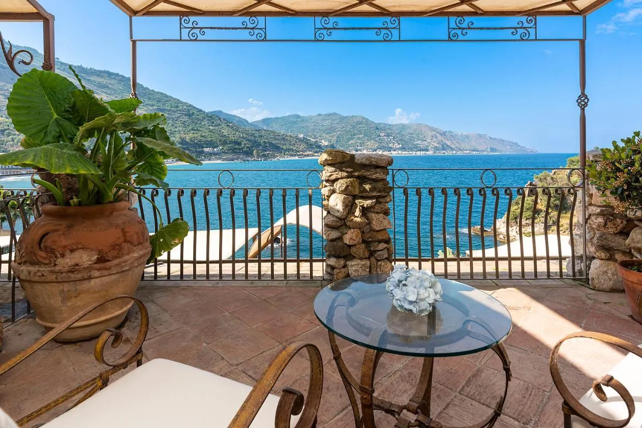 Hotel Atlantis Bay - Vretreats Taormina 5*,